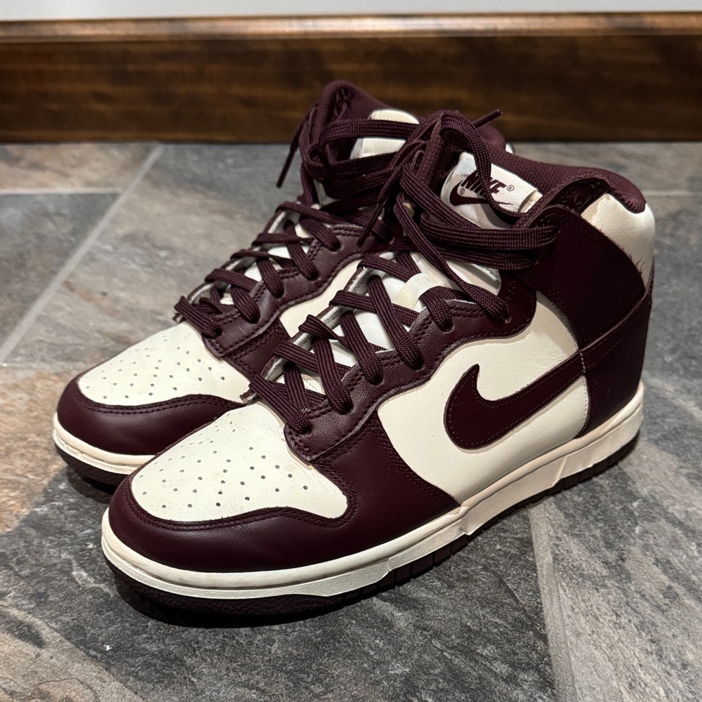 Nike Burgundy and Cream dunks